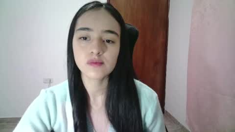 Snapshot of aineangeel chatting on 09-10-25, 12:21 AINE online show from 09-10-25, 12:21