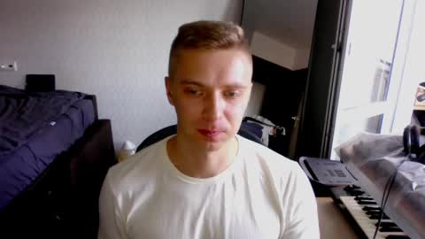 free your mind and your ass will follow online show from 04-12-26, 02:55