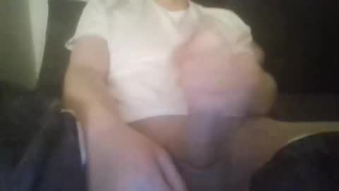 Snapshot of ainznico chatting on 09-26-25, 09:08 ainznico online show from 09-26-25, 09:08