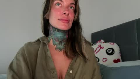 Airgead online show from 04-21-26, 04:01