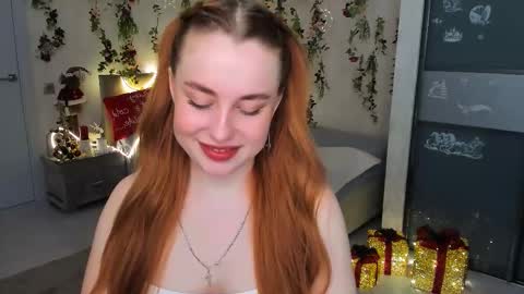 Louise online show from 12-18-25, 04:07