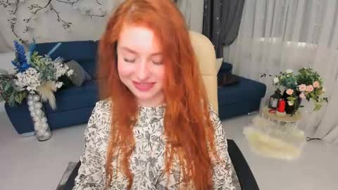 Louise online show from 06-10-26, 04:17