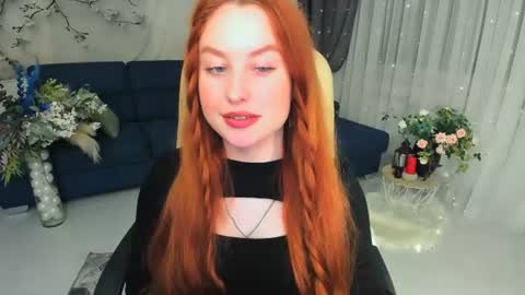 Louise online show from 06-28-26, 07:42