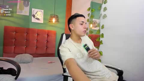 aisha_berry online show from 09-11-25, 03:39