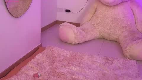 Ash             INDEPENDET MODEL  online show from 02-01-26, 03:05