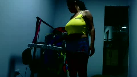 Snapshot of aisha_koswell3 chatting on 06-14-26, 10:17 aisha koswell3 online show from 06-14-26, 10:17