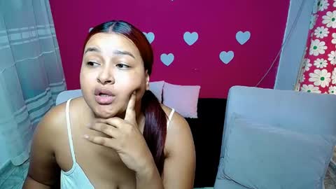 aisha_stacey0410 online show from 05-23-26, 03:05