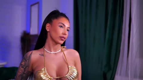 Snapshot of aishaadevoe chatting on 12-14-25, 07:51 Maddy online show from 12-14-25, 07:51