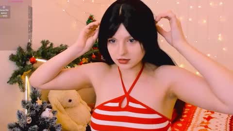 Aisha online show from 12-22-25, 09:06