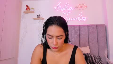 Snapshot of aishajb_02 chatting on 08-05-26, 06:33 aishajb_02 online show from 08-05-26, 06:33