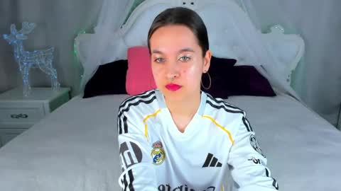 aishatempt online show from 04-25-26, 08:50