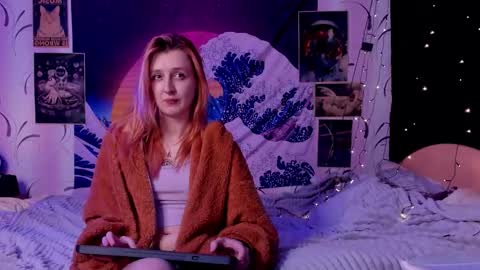 aishiro online show from 02-18-26, 06:37