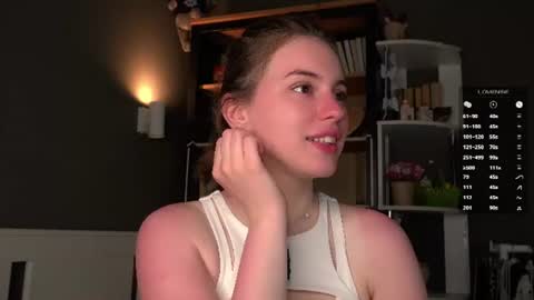Aliza online show from 06-11-26, 01:38