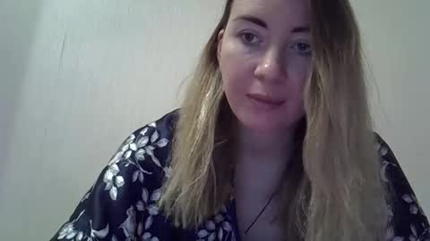 Snapshot of aithnexs chatting on 10-31-25, 07:53 Aithnexs online show from 10-31-25, 07:53