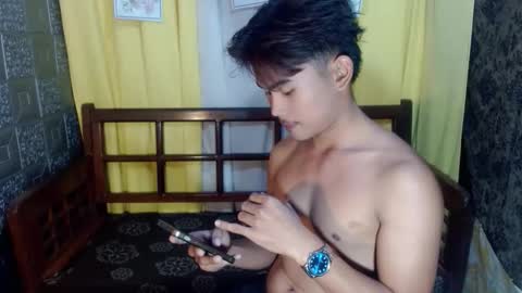 Snapshot of aivanboyyy chatting on 05-02-26, 12:43 aivanboyyy online show from 05-02-26, 12:43