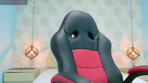 AIXA online show from 04-20-26, 07:26