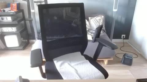 Snapshot of aixcited chatting on 02-08-26, 11:24 aixcited online show from 02-08-26, 11:24