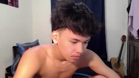 aj_daksxx online show from 05-07-26, 07:14