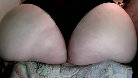 ajlwes online show from 09-28-25, 09:47