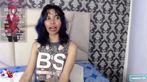 A K A N E  U W U online show from 12-21-24, 12:06