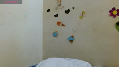 Snapshot of akasha011 chatting on 12-05-25, 11:41 akasha online show from 12-05-25, 11:41