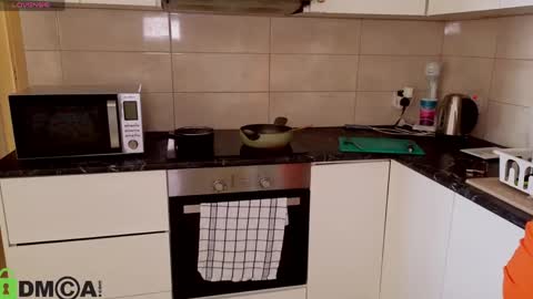 Akasha online show from 04-25-26, 12:52