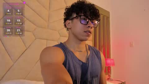 Snapshot of akazaboy chatting on 11-06-25, 05:41 akazaboy online show from 11-06-25, 05:41