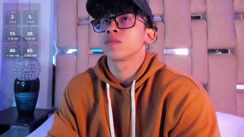 Snapshot of akazaboy chatting on 11-22-25, 04:55 akazaboy online show from 11-22-25, 04:55