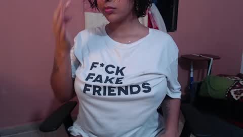 Snapshot of akemi_san_ chatting on 05-22-26, 12:29 Akemi 3 online show from 05-22-26, 12:29