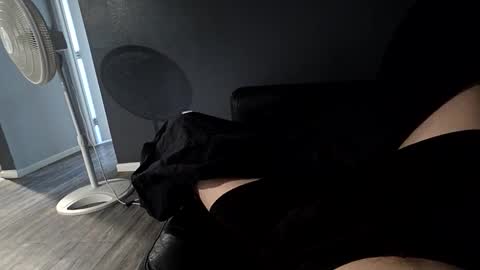 akfx202 online show from 04-21-26, 05:28