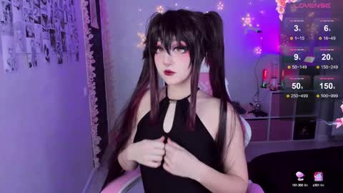 Snapshot of aki__ra chatting on 02-18-25, 10:25 Aki online show from 02-18-25, 10:25