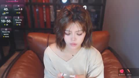 Aki  online show from 06-04-26, 10:21