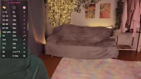 Aki online show from 11-28-25, 07:05