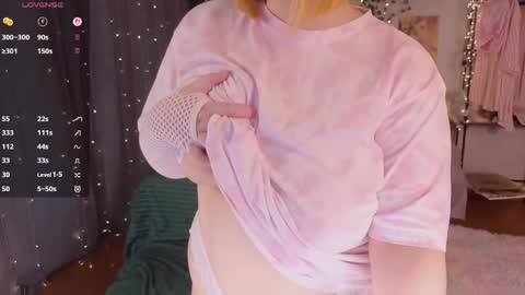 Aki online show from 04-25-26, 10:29