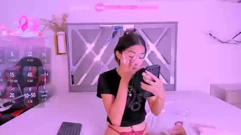 Snapshot of akira_hime chatting on 09-09-25, 04:12 Akira online show from 09-09-25, 04:12