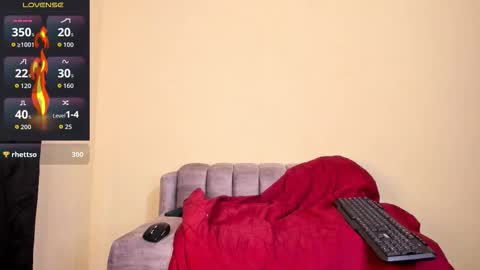 Akira online show from 10-18-25, 12:02