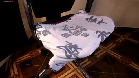 Akira online show from 04-26-26, 01:47