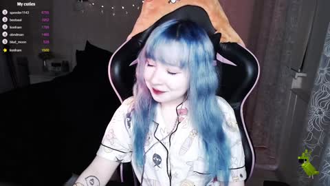 akirahartyx online show from 01-14-25, 01:28