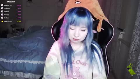 akirahartyx online show from 02-13-25, 03:14