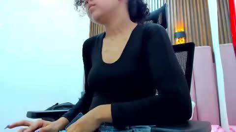 Snapshot of akirahayami chatting on 06-30-26, 12:50 AkiraHayami online show from 06-30-26, 12:50