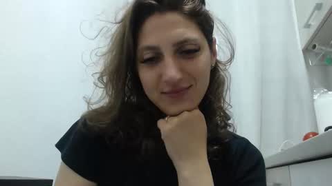 akyragrace online show from 05-17-26, 10:06
