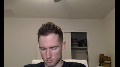 Snapshot of al3xzanderth3gr3at chatting on 03-10-26, 06:29 Alex online show from 03-10-26, 06:29