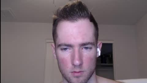 Snapshot of al3xzanderth3gr3at chatting on 03-11-26, 07:03 Alex online show from 03-11-26, 07:03