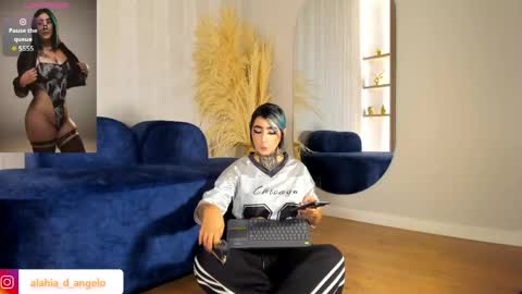 ALAHIA online show from 05-22-26, 06:35