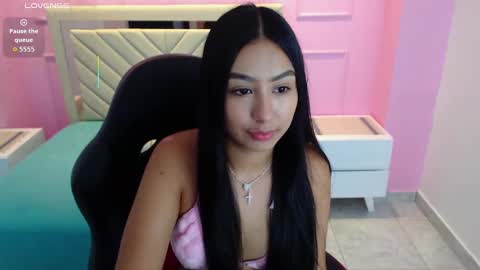  A L A H I A  online show from 10-01-25, 12:22