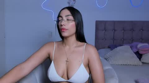 Alaia Alegria online show from 05-03-26, 10:16