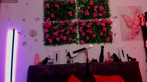 Alaia online show from 09-13-25, 12:32