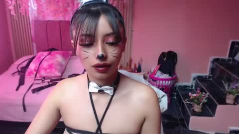 alaia_blue1 online show from 07-24-26, 01:31