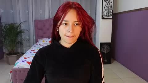 Alaia Skater online show from 10-08-25, 10:35