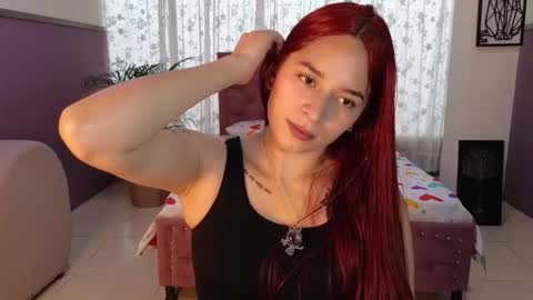 Alaia Skater online show from 10-15-25, 06:08